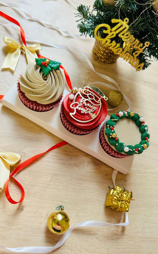 Box of 3 Christmas Cupcakes